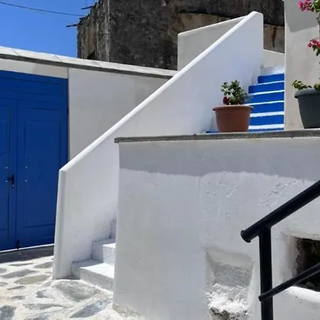 Cocooning Blue House Elafonisi Guest house